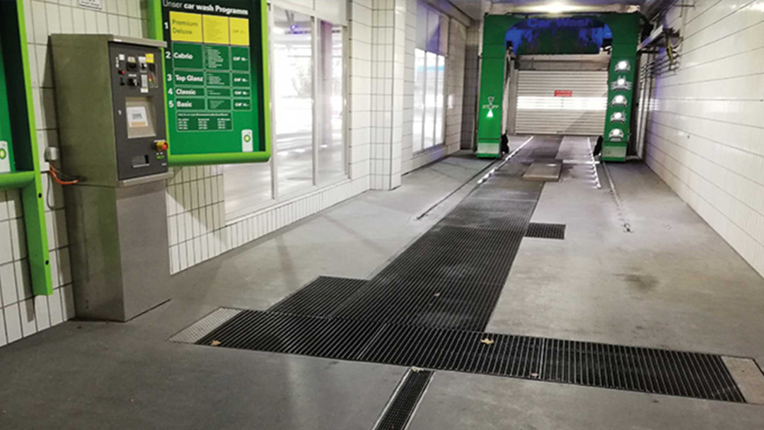 Regensdorf Kanalsanierung Einkaufszentrum. Tiefbau. ING PLUS Regensdorf Kanalsanierung Einkaufszentrum. Tiefbau. ING PLUS
