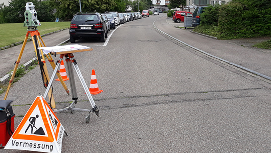 Georeferenzierte Aufnahme der Schächte. ING PLUS Georeferenzierte Aufnahme der Schächte. ING PLUS